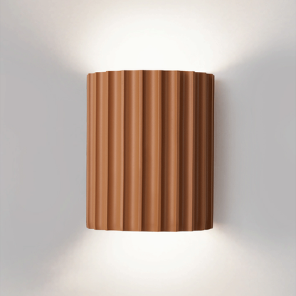 Modern Wavy Wall Light – Stylish Up & Down Resin Design