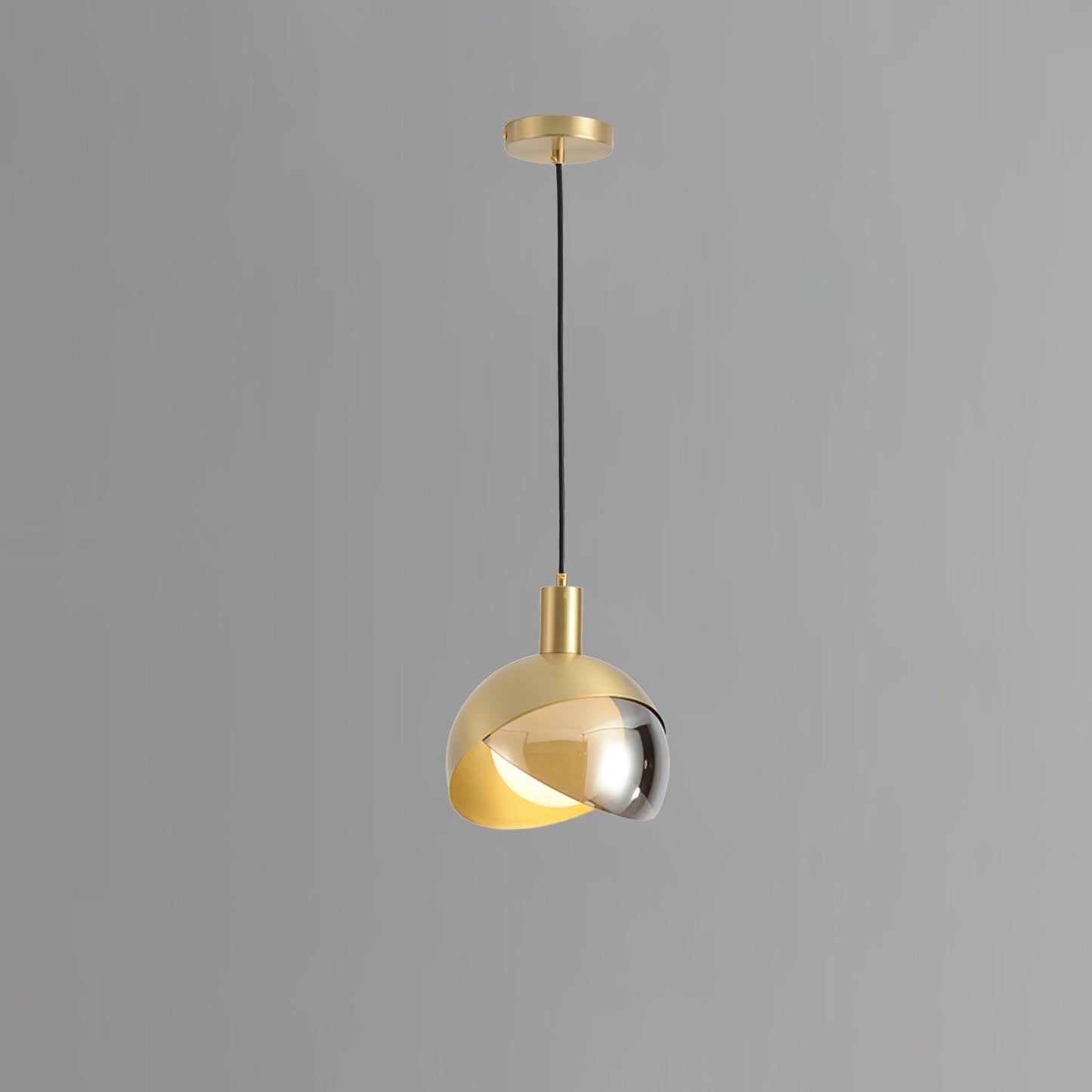 Sleek & Versatile Modern Pendant Light – A Statement of Urban Elegance