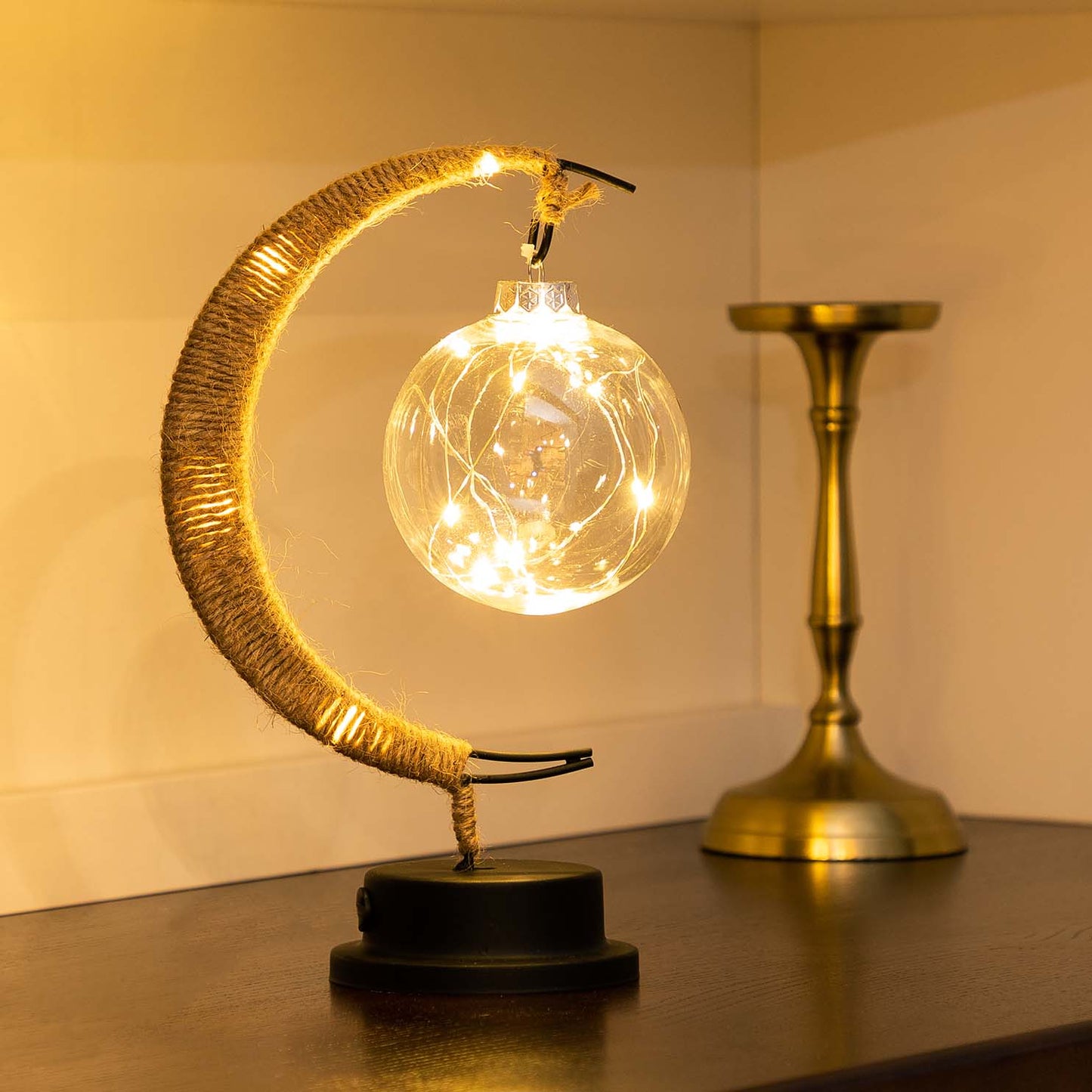 Enchanted Lunar Lamp – Soft LED Moonlight for a Dreamy Ambience