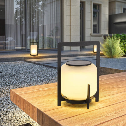 Sleek Solar Outdoor Lamp – Modern and Eco-Friendly Lighting for Your Outdoors