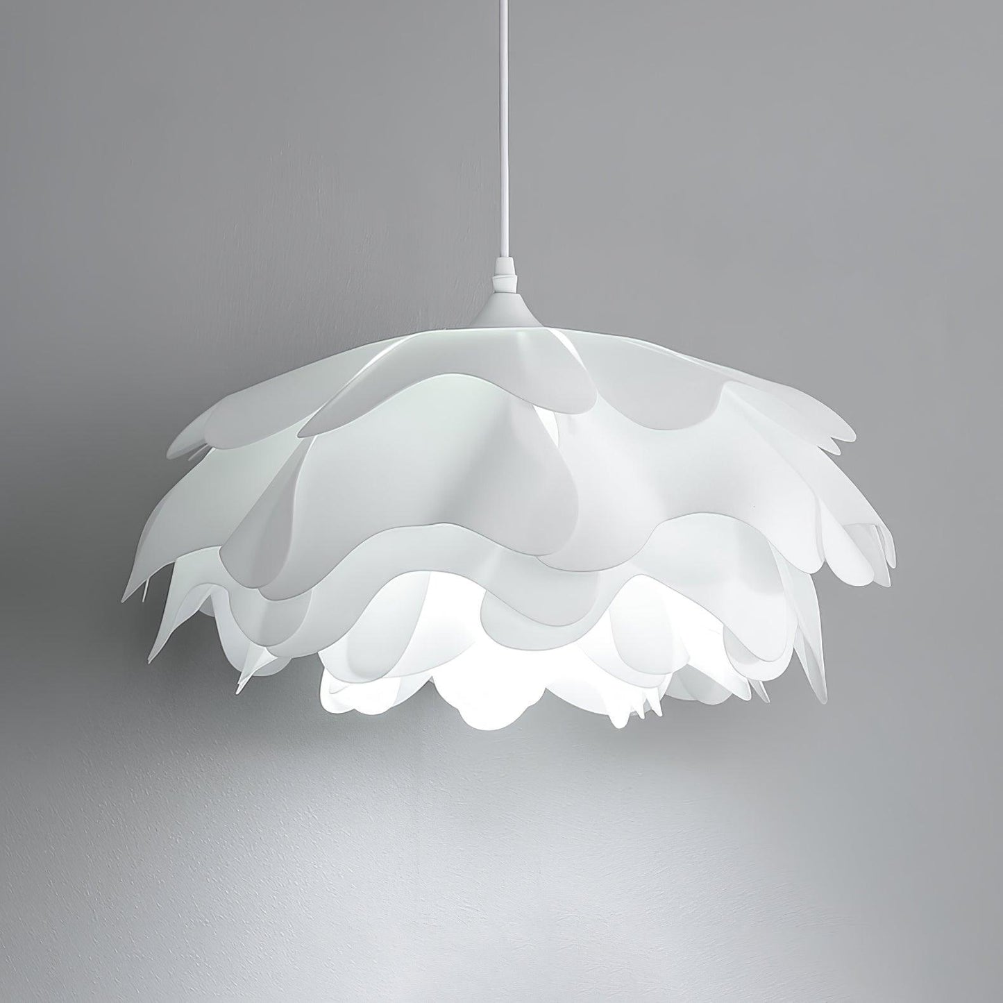 Flower-Shaped White Pendant Light – Elegant LED Ceiling Lamp with Adjustable Height