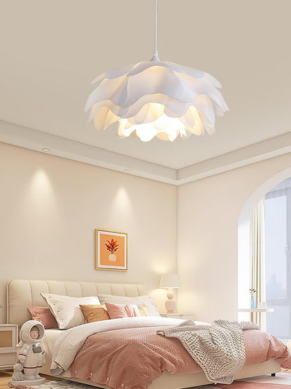 Flower-Shaped White Pendant Light – Elegant LED Ceiling Lamp with Adjustable Height