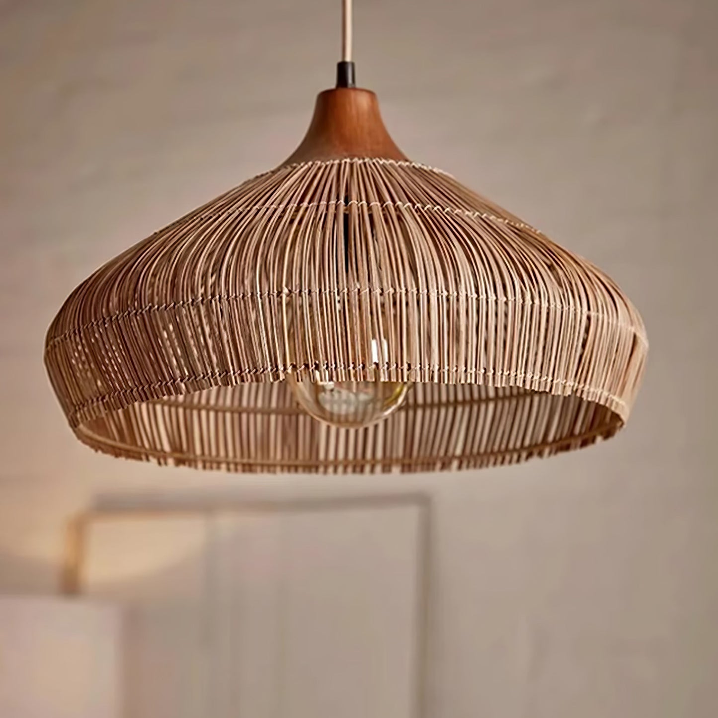 Handwoven Rattan Pendant Light – Rustic Ceiling Lamp with Adjustable Height