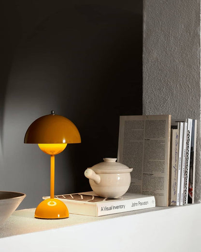 Umbrella Retro Table Lamp – Elegant and Practical Vintage-Inspired Design