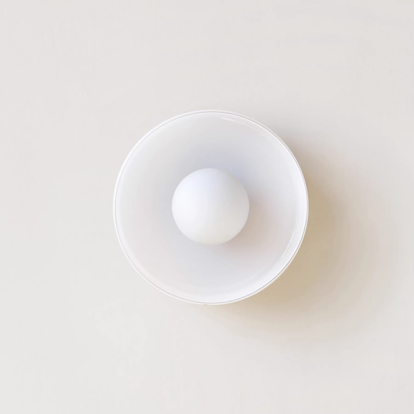 Modern Round Glass Ceiling Light – Elegant & Minimalist Design