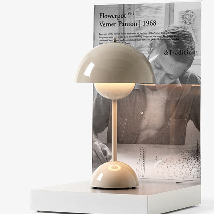 Umbrella Retro Table Lamp – Elegant and Practical Vintage-Inspired Design